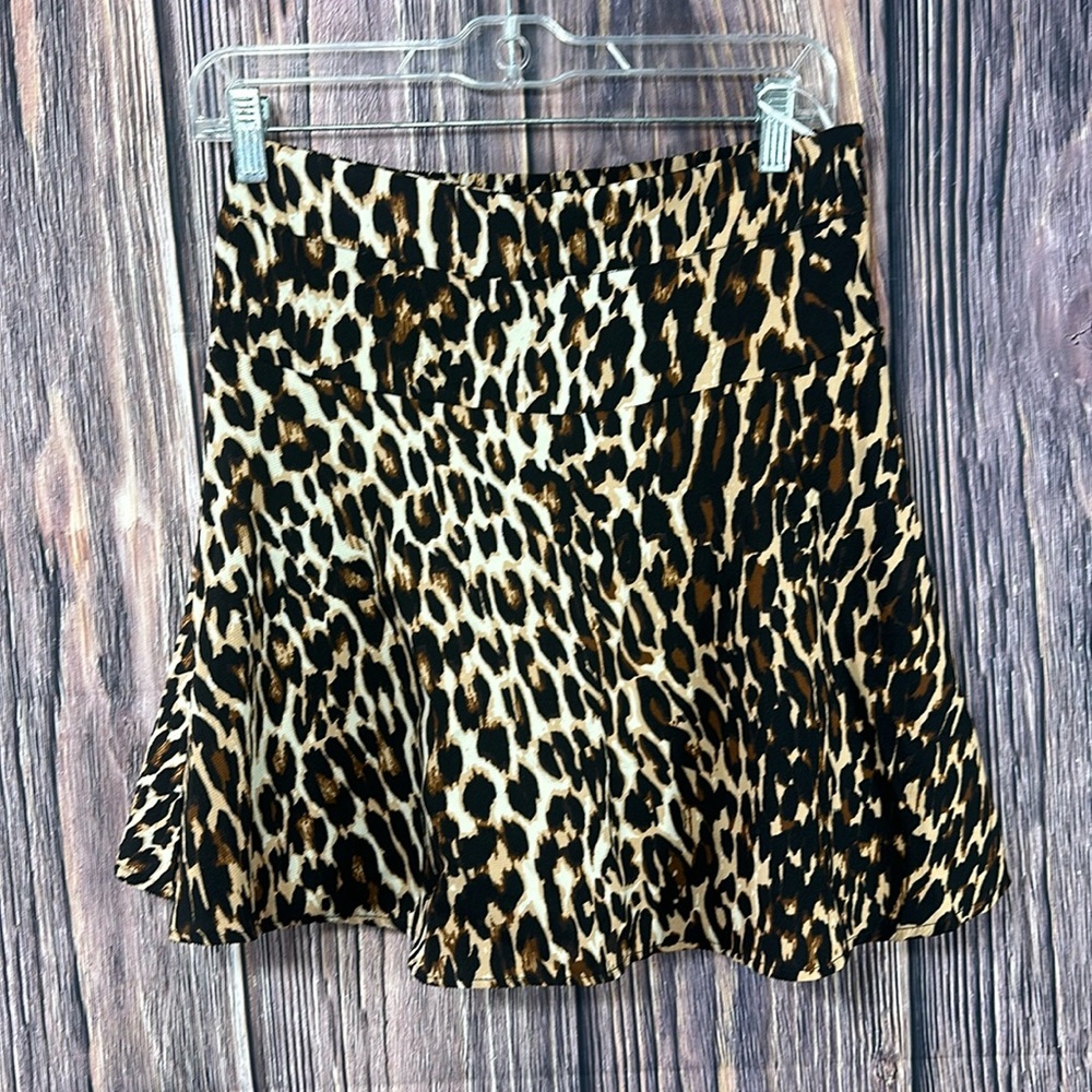 New Miss London Leopard Print elastic waist Casual Skort  skirts size medium